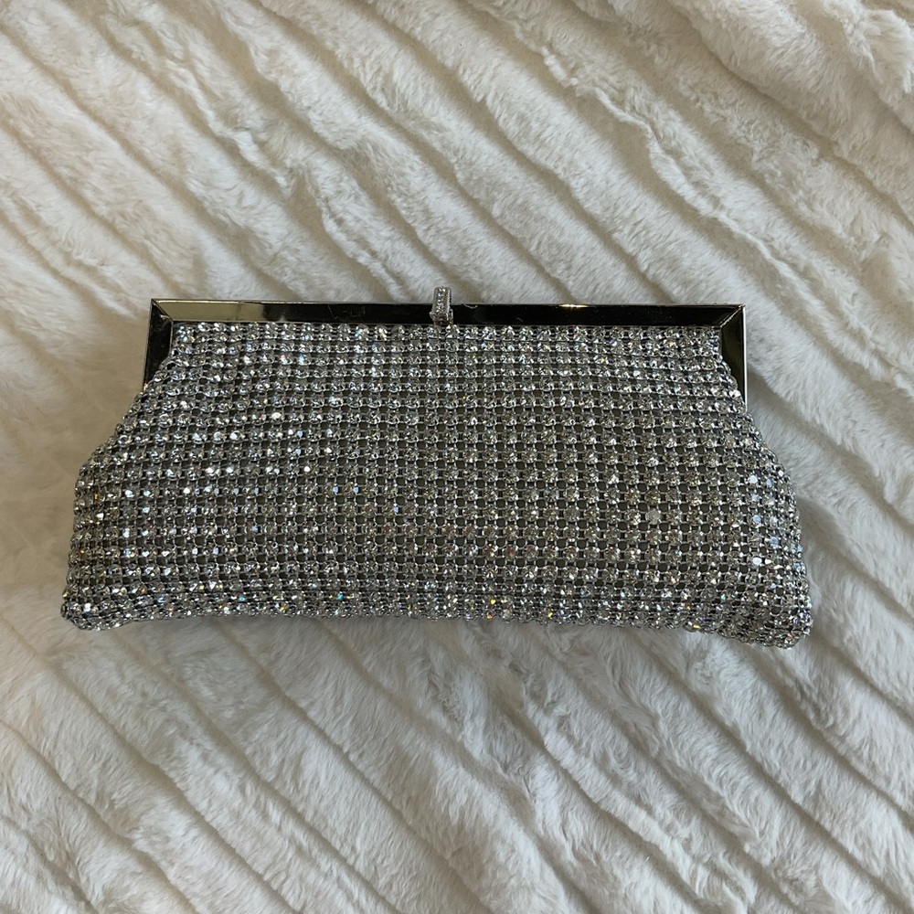 Rhinestones clutch.”